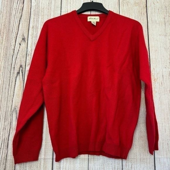 Vintage Eddie Bauer Mens V-Neck 100% Lambswool Sweaters size Medium - Picture 2 of 7